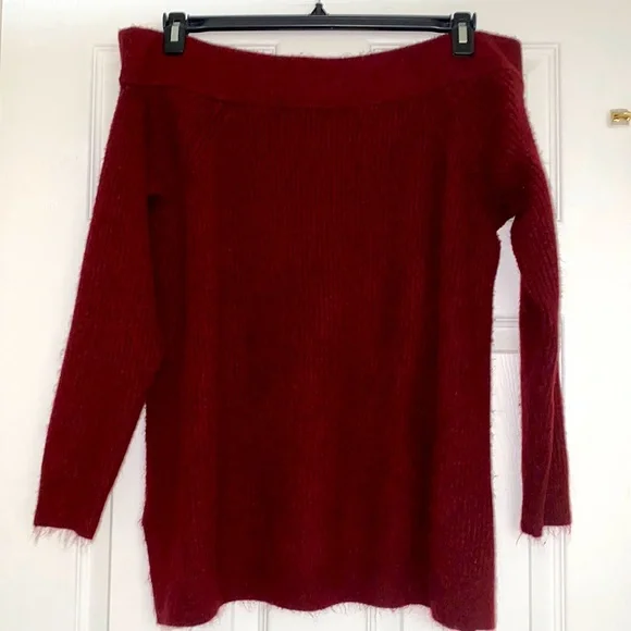Lane Bryant Off the Shoulder Maroon Sweater - Picture 1 of 6